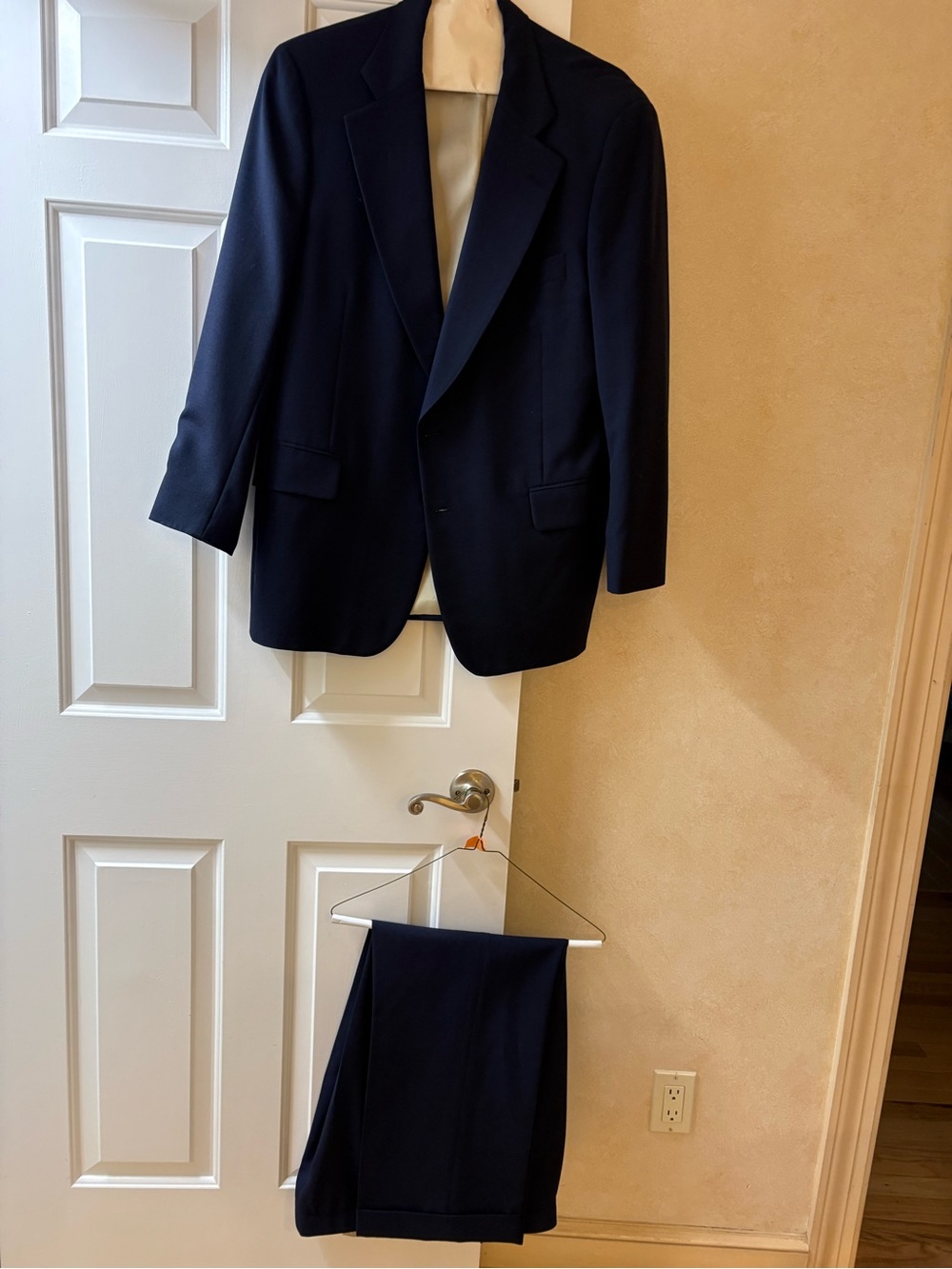 Paul Stuart Navy Men's Suit Jacket and Trousers
